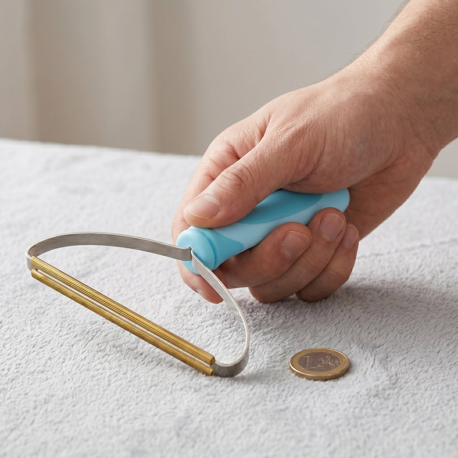 PetNeat® Deep-Clean Pet Hair Scraper